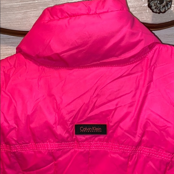 EUC Calvin Klein Performance duck down puffer vest - Picture 7 of 7